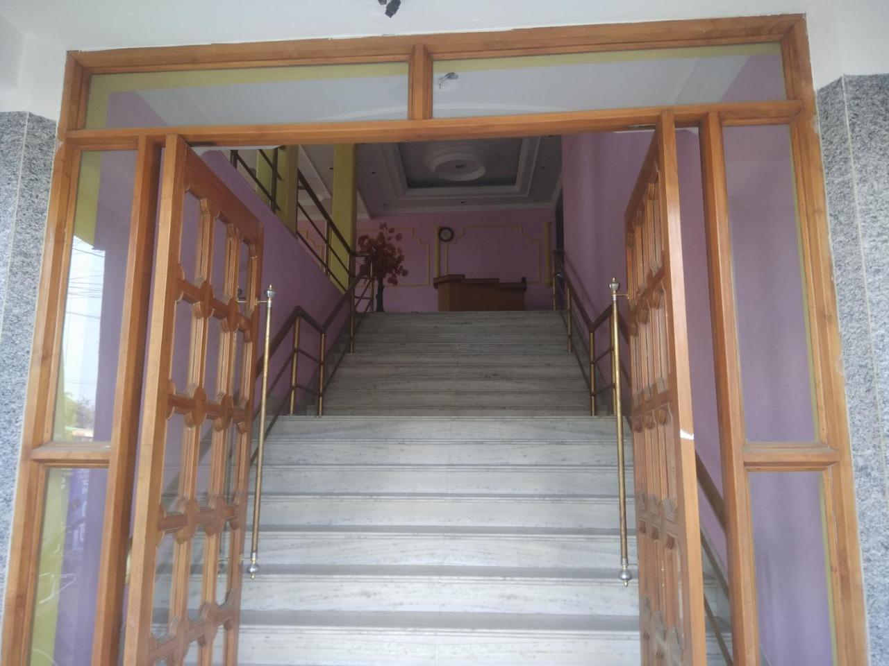 Motel Sayonara Begusarai Luaran gambar